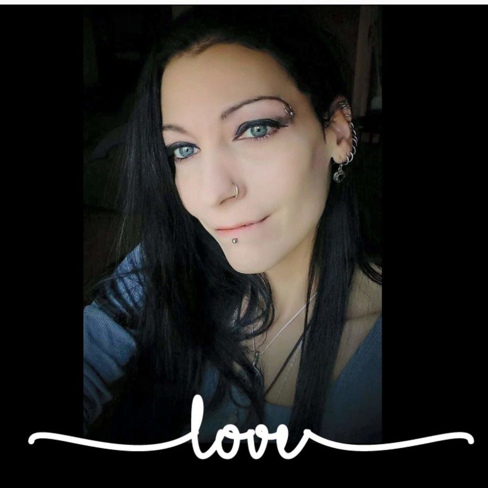 Meet your Posher, Linette